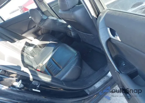 2011 Acura Tsx 2.4 from USA, damaged, VIN JH4CU2F60BC005885